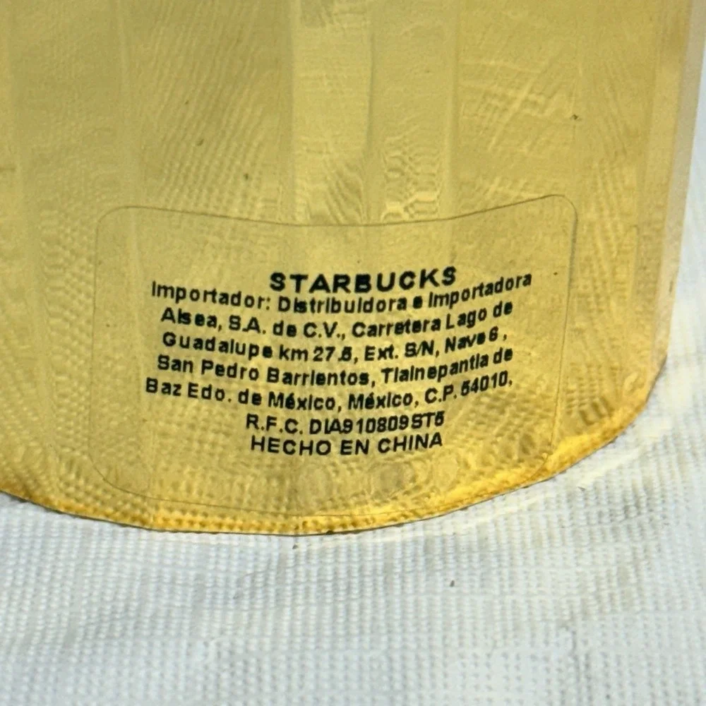 Starbucks add standout